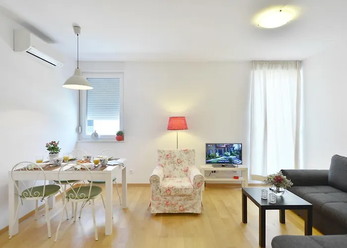 Apartment Karlo